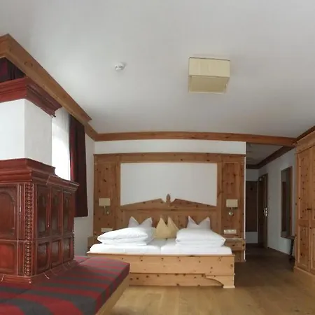 Szálloda Garni Obermair Mayrhofen